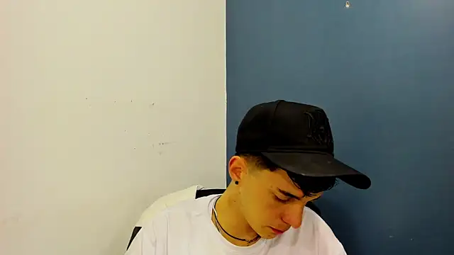 Jheampiiero online show from December 20, 1:29 pm