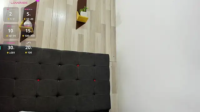 Snapshot of Kloeh_Star chatting on November 5, 7:47 pm Kloeh Star online show from November 5, 7:47 pm