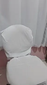  SexyPetite  online show from December 19, 8:05 pm