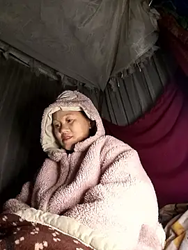 MaiHoa69 online show from January 7, 1:57 pm