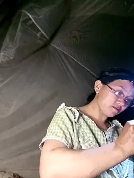 MaiHoa69 online show from April 7, 1:55 pm