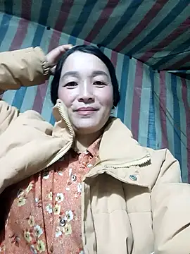 Snapshot of Bliss_rose chatting on November 6, 3:29 am Bliss rose online show from November 6, 3:29 am