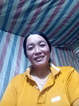 Snapshot of Bliss_rose chatting on December 21, 6:42 am Bliss rose online show from December 21, 6:42 am