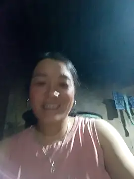 Snapshot of Bliss_rose chatting on January 14, 2:23 pm Bliss rose online show from January 14, 2:23 pm