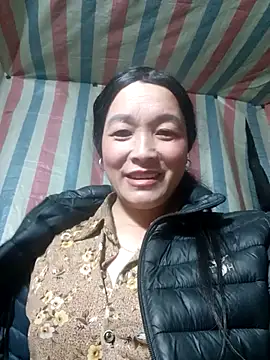 Snapshot of Bliss_rose chatting on February 2, 9:41 am Bliss rose online show from February 2, 9:41 am