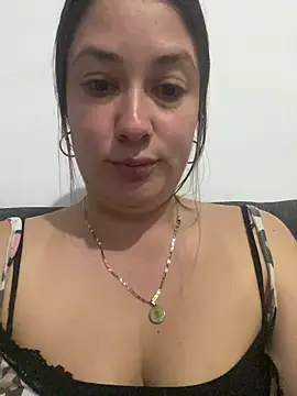 Snapshot of Abby-LS chatting on June 7, 12:04 am Abby-LS online show from June 7, 12:04 am