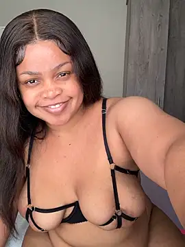 Snapshot of XXXquisiteVixen chatting on May 16, 1:32 pm XXXquisiteVixen online show from May 16, 1:32 pm