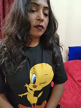 Hotbhabi305 online show from February 26, 5:45 pm