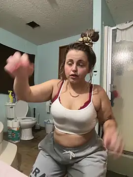 JuicyExxxperience online show from September 12, 3:01 pm