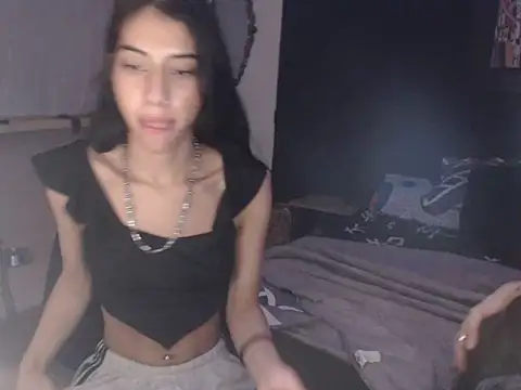 Dara-montenegro online show from October 13, 6:35 am