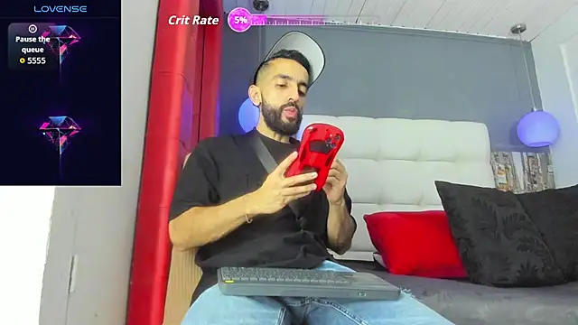 Yiyo10  online show from February 9, 2:59 am