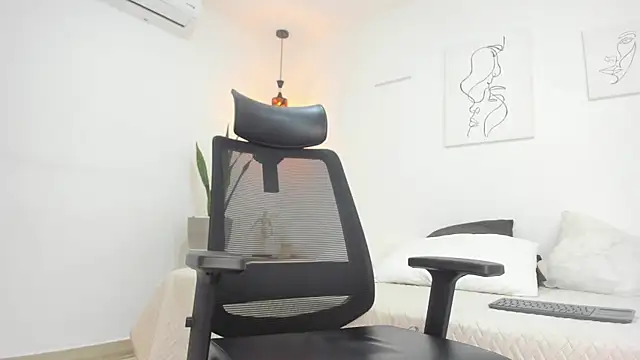 damian bull online show from December 2, 7:31 pm