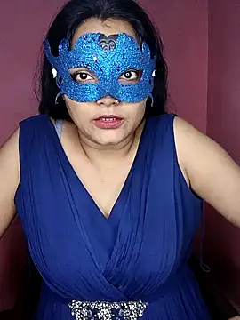 MEERAcle online show from October 9, 4:16 pm