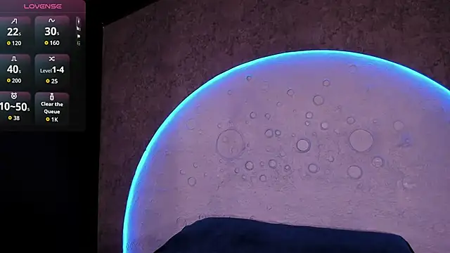 Snapshot of ZahaRose chatting on October 17, 2:04 am ZahaRose online show from October 17, 2:04 am