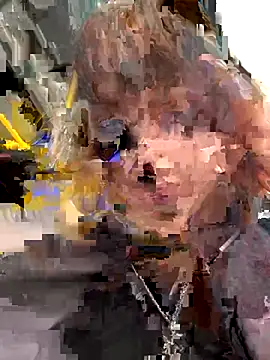 Only April online show from November 1, 8:05 am