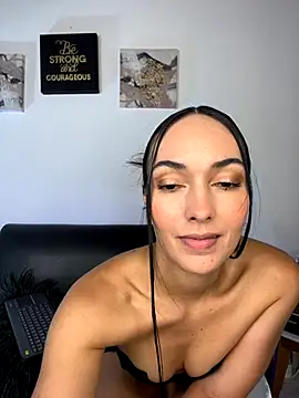 Snapshot of fetish_foot_ chatting on September 19, 3:24 pm fetish foot  online show from September 19, 3:24 pm