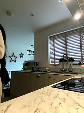 Snapshot of BELLABLACKXUK chatting on November 22, 12:37 pm BELLABLACKXUK online show from November 22, 12:37 pm