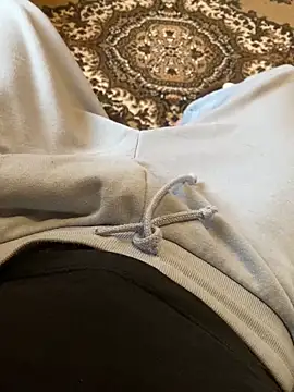 Snapshot of wwwiiilll chatting on October 19, 5:41 am wwwiiilll online show from October 19, 5:41 am