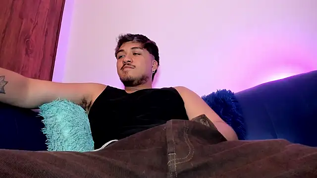 juanmechanic  online show from February 22, 7:29 am