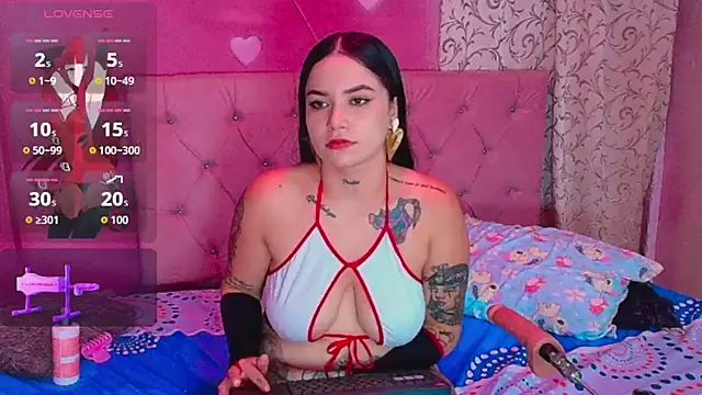 Lali HOtt online show from October 17, 5:37 pm