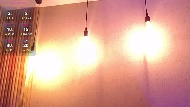 KimGarces online show from October 21, 8:53 pm