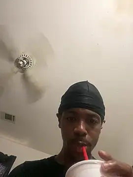 huhgtr online show from April 18, 8:42 pm