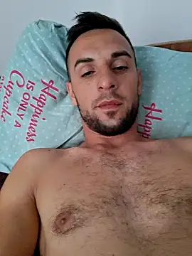 Snapshot of Necunoscutul001 chatting on September 24, 5:44 am Necunoscutul001 online show from September 24, 5:44 am