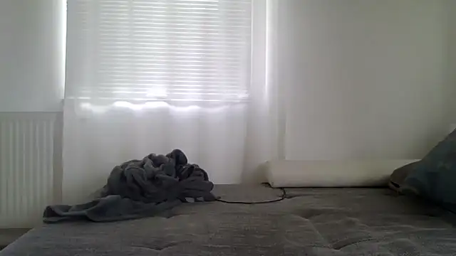 XLBarehengst online show from September 12, 9:09 am