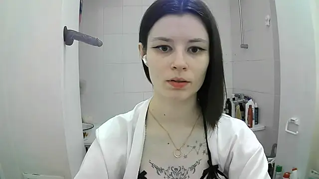 Snapshot of EdlinEngelby chatting on September 18, 4:20 pm EdlinEngelby online show from September 18, 4:20 pm