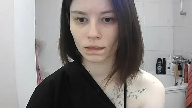 Snapshot of EdlinEngelby chatting on September 30, 4:34 pm EdlinEngelby online show from September 30, 4:34 pm