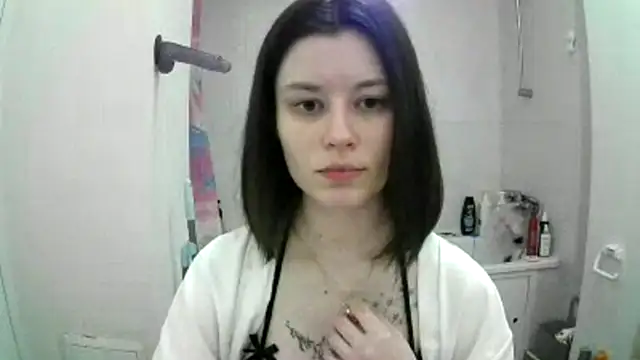 Snapshot of EdlinEngelby chatting on October 2, 5:09 pm EdlinEngelby online show from October 2, 5:09 pm