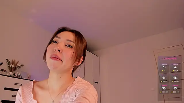 devaivy online show from February 17, 8:44 am