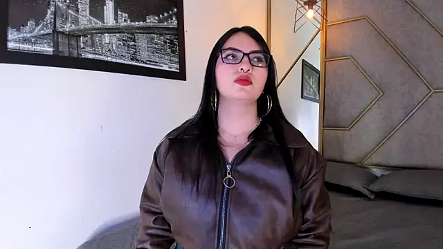 NavannyCattan online show from November 11, 2:55 am