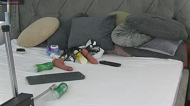 LolaButtie online show from September 13, 12:27 pm