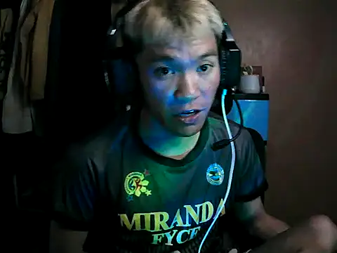 Riiichie wilCumm online show from November 17, 3:51 pm