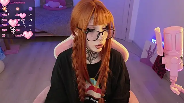 Nana stolass online show from April 21, 9:04 am