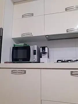 Snapshot of singolo_discreto chatting on March 2, 6:14 am singolo discreto online show from March 2, 6:14 am