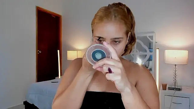 MikaelaStone online show from January 19, 10:41 am