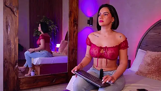renata black  online show from May 22, 10:32 am