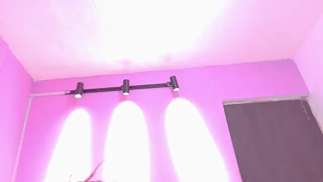 AndreaSweet2 online show from May 27, 7:44 pm