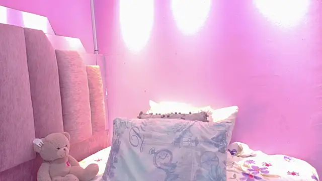 AndreaSweet2 online show from June 3, 7:41 pm