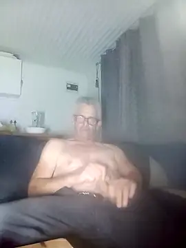 Snapshot of CPTCOCK chatting on November 28, 7:38 pm CPTCOCK online show from November 28, 7:38 pm