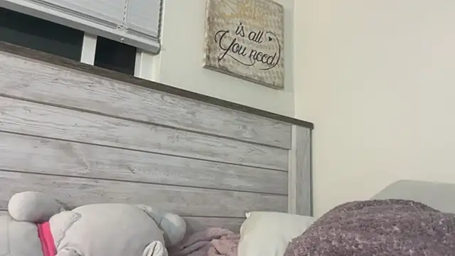 Julietserenity online show from October 15, 7:52 am