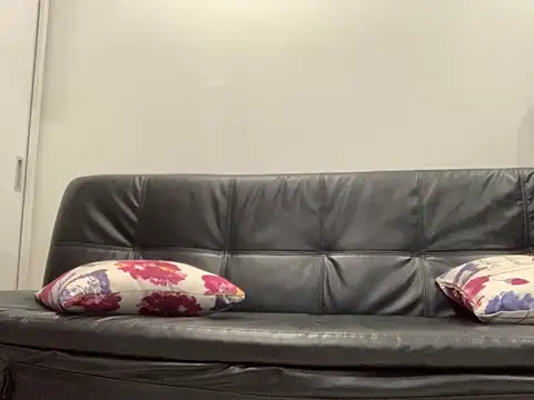 Snapshot of AnnaCR666 chatting on October 18, 8:48 am AnnaCR666 online show from October 18, 8:48 am