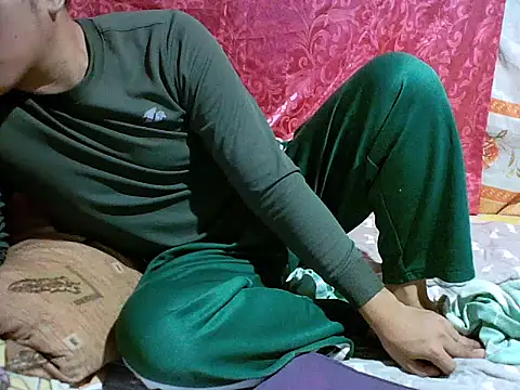 Snapshot of alhex_gay26 chatting on September 10, 3:06 am alhex gay26 online show from September 10, 3:06 am