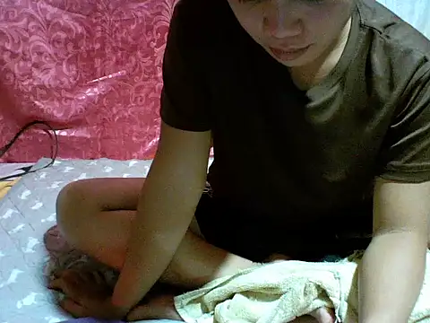 Snapshot of alhex_gay26 chatting on September 12, 1:11 pm alhex gay26 online show from September 12, 1:11 pm