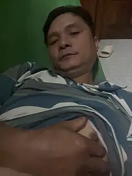 hotboy2x online show from March 6, 10:50 pm