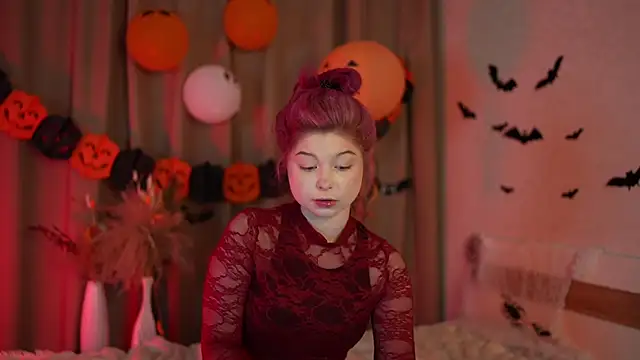 Stella Vanila online show from October 28, 11:29 pm