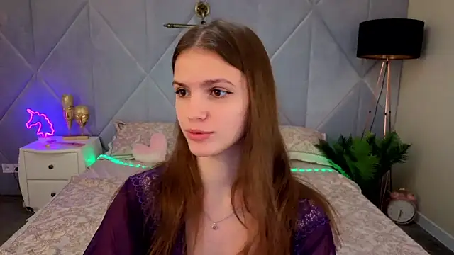 PussyOnLuck online show from October 16, 6:47 am