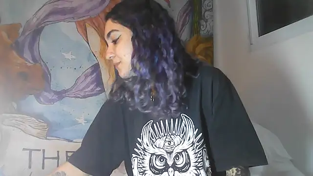 Snapshot of peetitefairy chatting on July 18, 4:38 am peetitefairy online show from July 18, 4:38 am